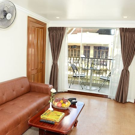 Hotel Bond Yangon Exterior photo