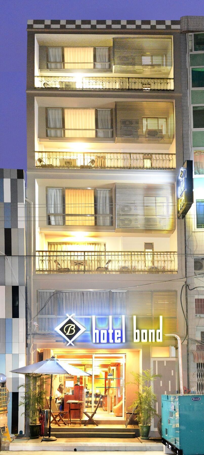 Hotel Bond Yangon Exterior photo